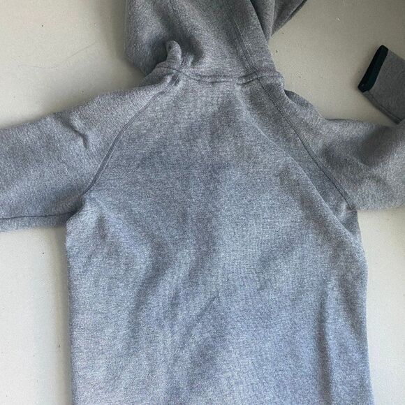 GapFit Toddler Fit Tech Moisture-Wicking Gray Heather Hoodie, Small 6/7 - Picture 6 of 8